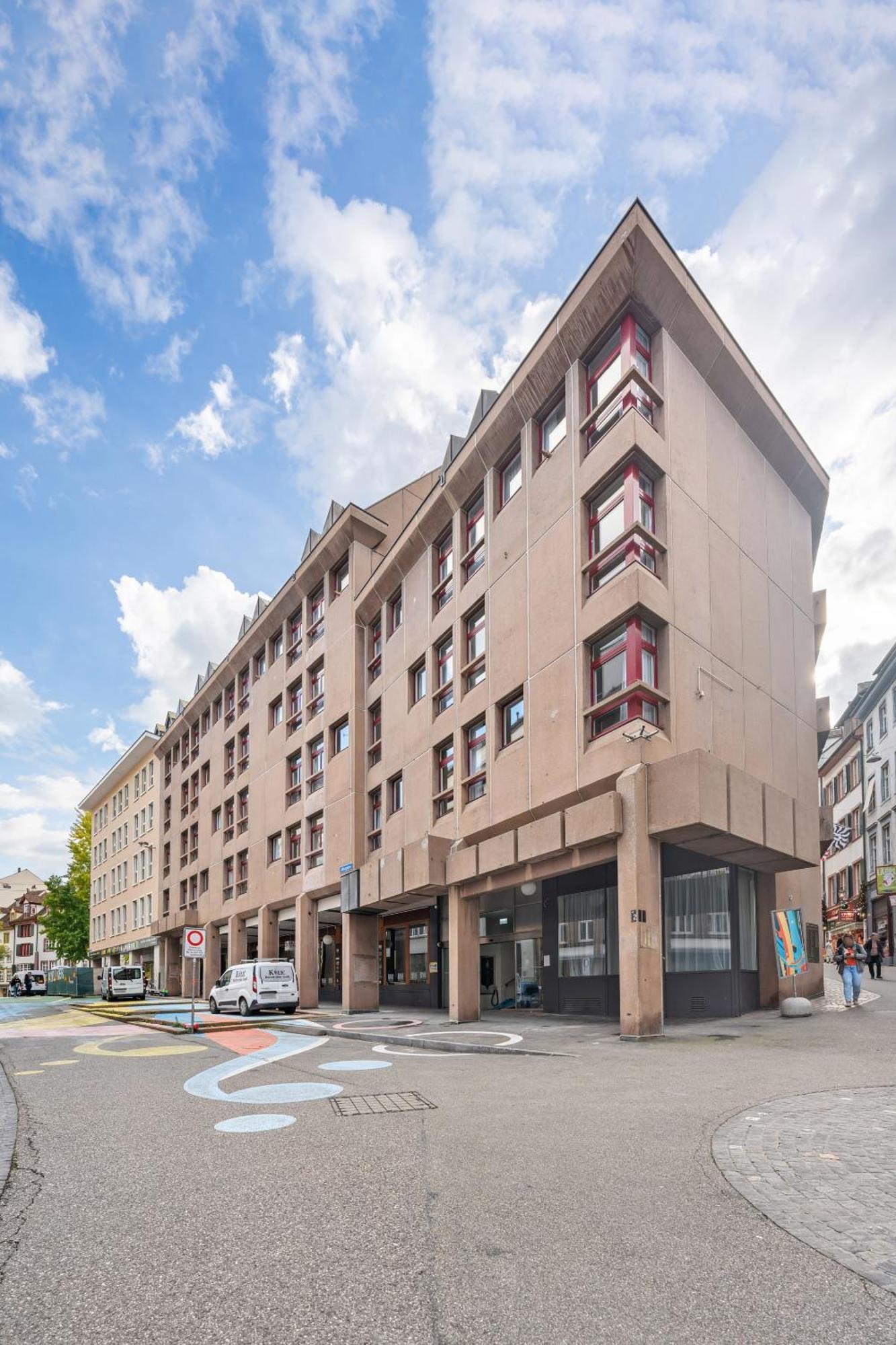 Limehome Basel Muenzgasse エクステリア 写真