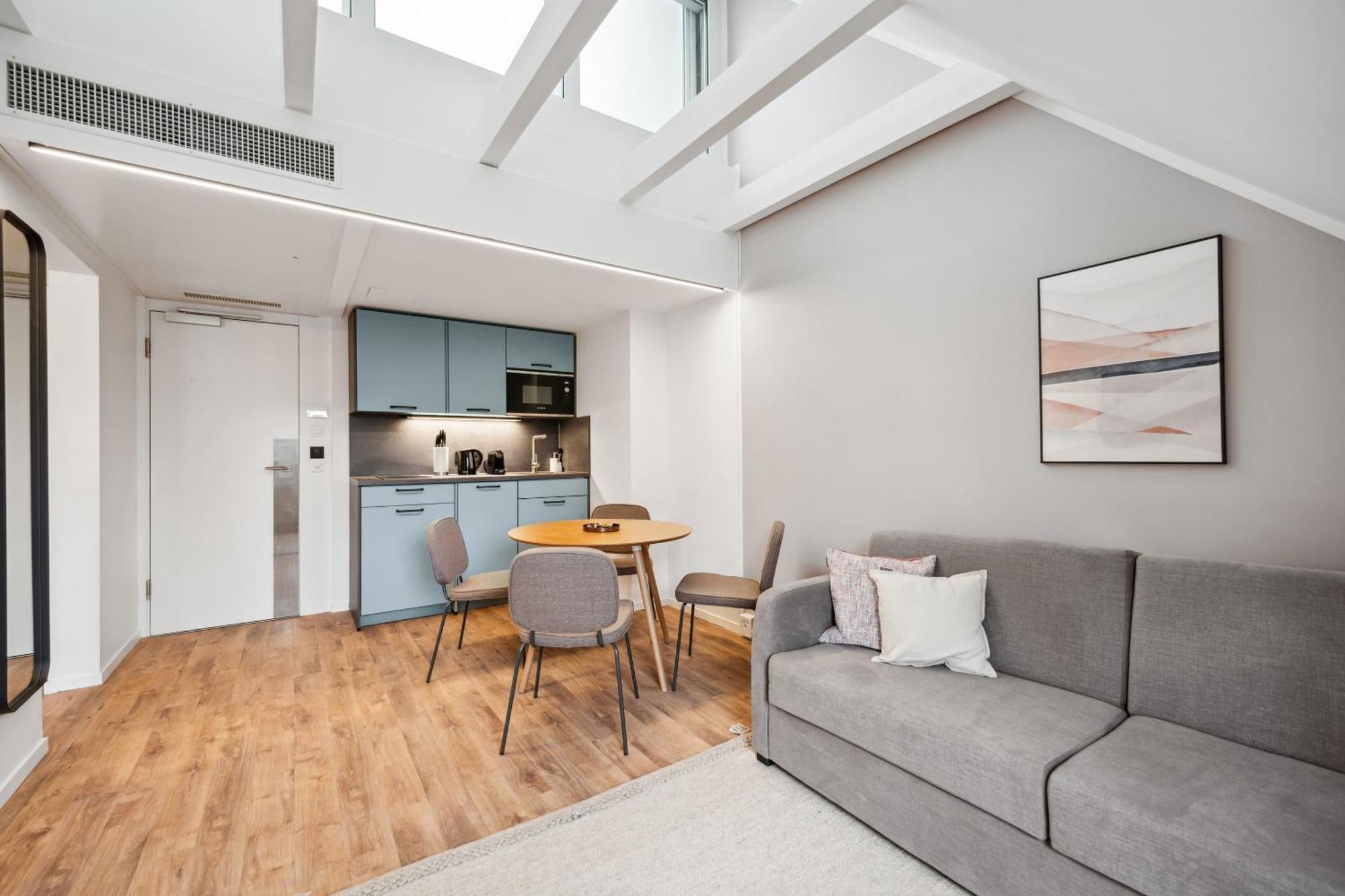 Limehome Basel Muenzgasse エクステリア 写真