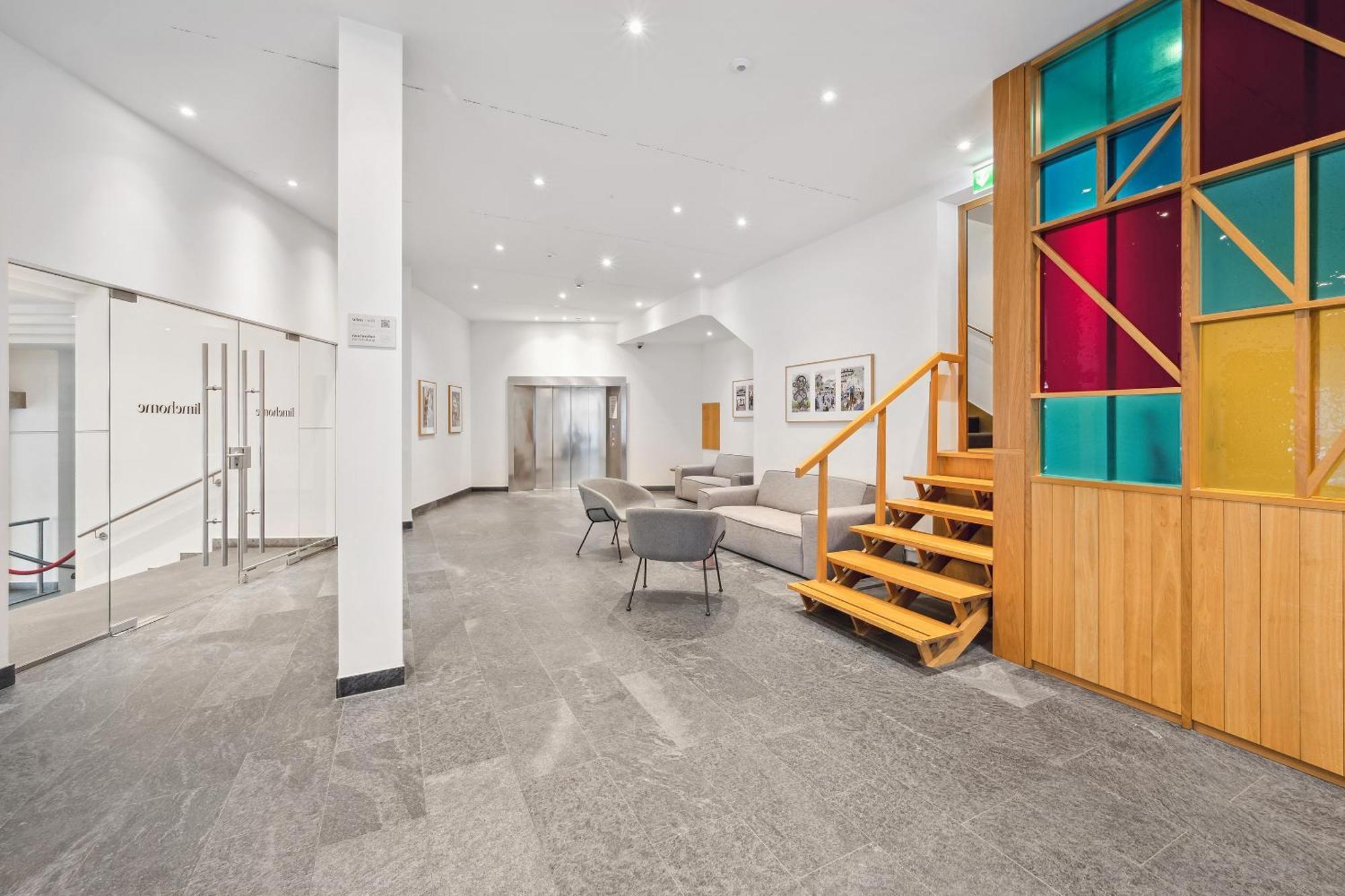 Limehome Basel Muenzgasse エクステリア 写真